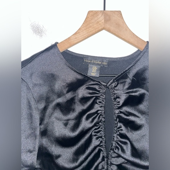 HOUSE OF HARLOW 1960 Revolve Black Satin Long Sleeve Blouse Top Size Medium - Picture 2 of 11